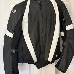 Women's Leather Motocycle Jacket
